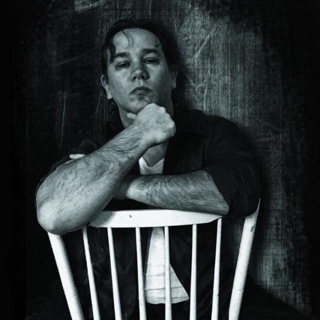 Gordon James press portrait